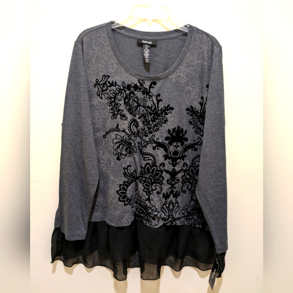 Style & Co gray and black women's top - 2x